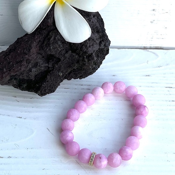 Crystal Chalcedony Beaded Bracelet - Pink Mist - Picture 2 of 4